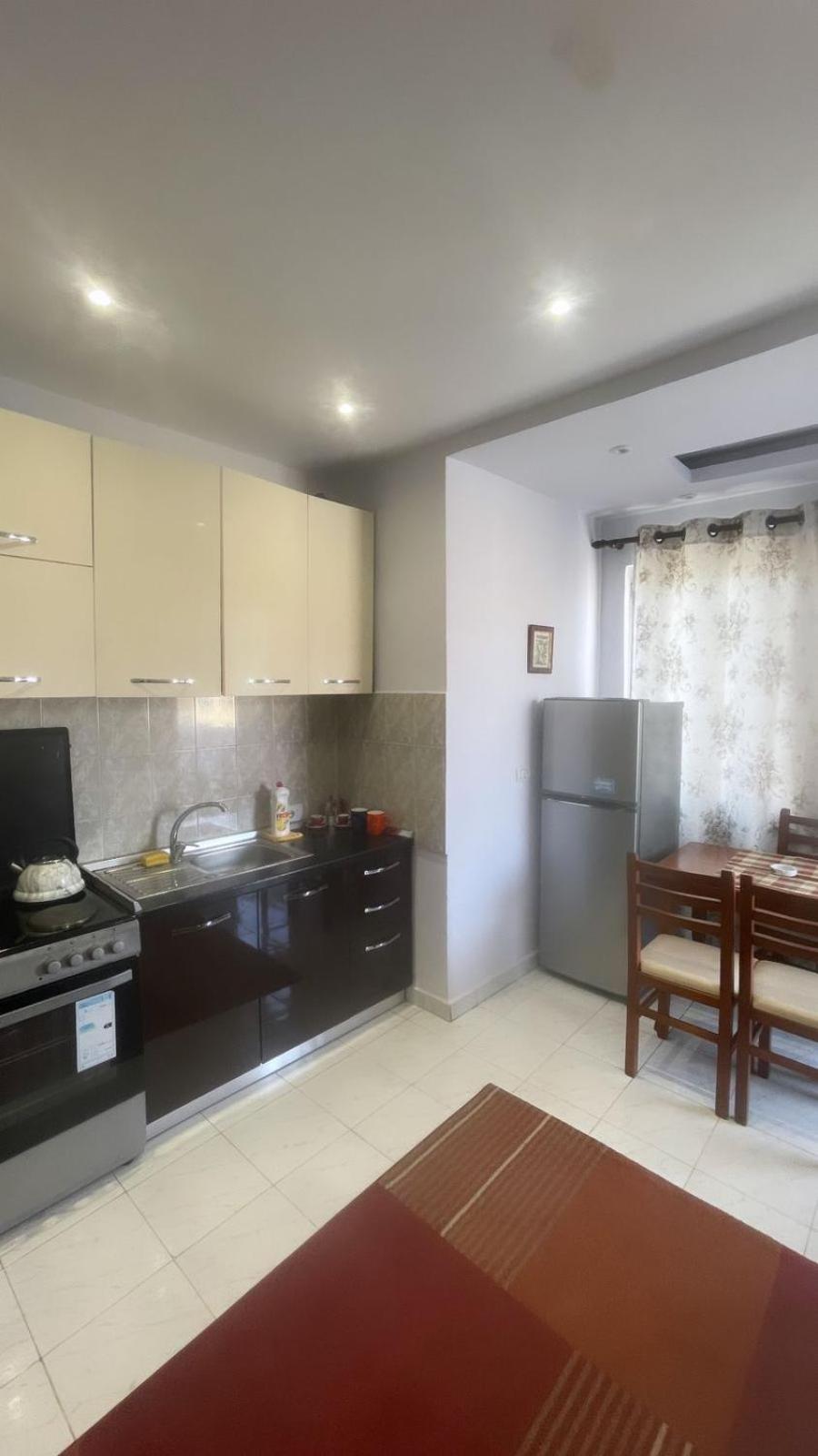E&B Cosy Apartment Tirana Zewnętrze zdjęcie